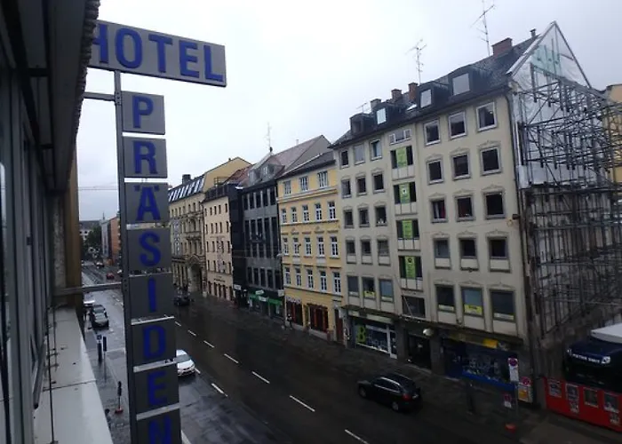 Superior PraesidentAlbergo